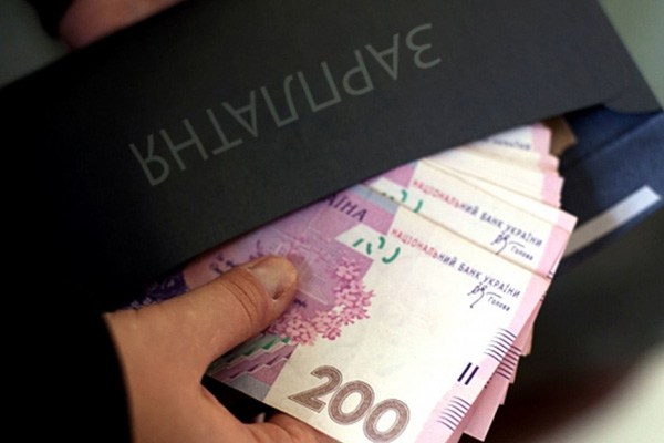 Увидят ли украинцы новую минимальную зарплату
