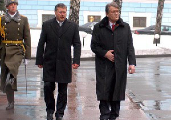 Відкрилась приголомшлива правда, чому Ющенко звільнив Гриценка з посади міністра оборони