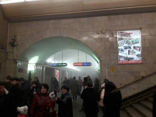 Теракт в петербургском метро: двое пострадавших во время взрыва в петербургском метро скончались в больнице