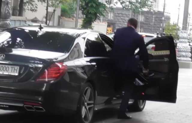 У депутата Рады угнали в Киеве автомобиль, проинформировали в МВД