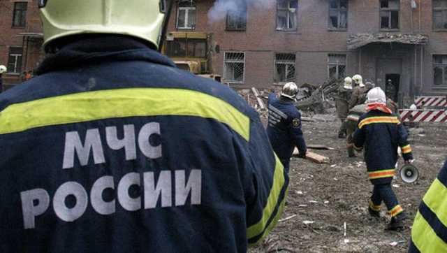У центрі Москви термінова евакуація, падає будинок: кадри з місця