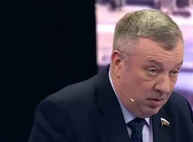 "Самі організовано пішли": російський депутат виправдав втечу військ РФ із Херсона, запевнивши, що це досягнення