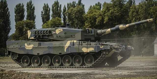 Іспанія наступного тижня відправить до України танки Leopard