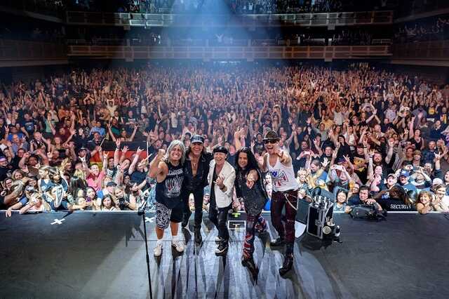 Scorpions пообіцяли дати концерт на Майдані в Києві після закінчення війни та заявили, що більше ніколи не виступатимуть у Росії