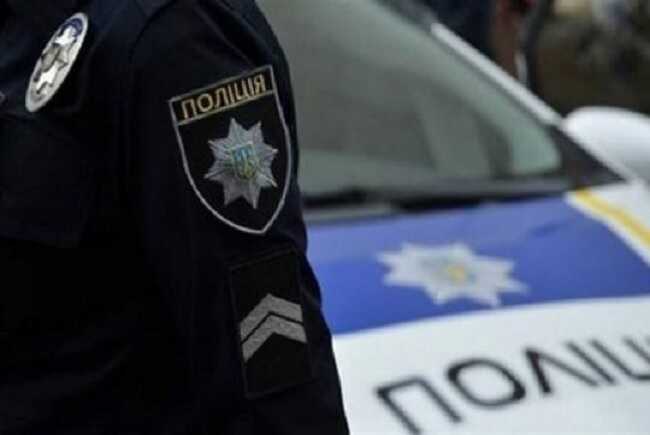 Поліція розпочала провадження щодо підробки перепустки Віктора Павліка