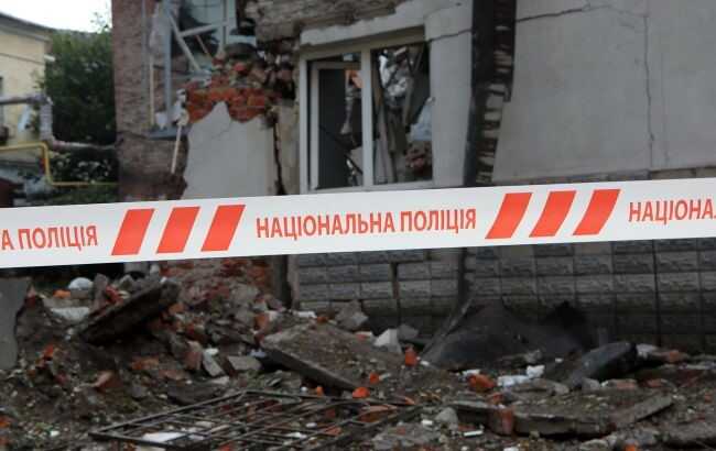 Окупанти зранку вдарили по Бериславу на Херсонщині: пошкоджено лікарню та підстанцію швидкої