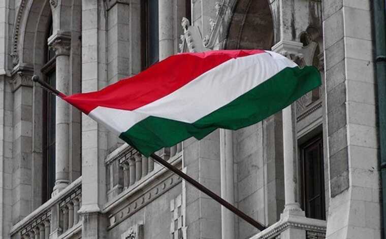 ЗМІ: Угорщина виступає за розділення пакету ЄС для допомоги Україні