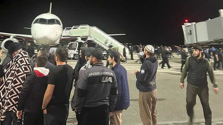 Очевидець-ізраїльтянин розповів про погроми в аеропорту Дагестану: 