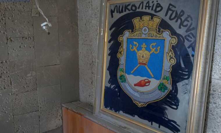 Окупанти обстріляли громаду на Миколаївщині: є двоє поранених