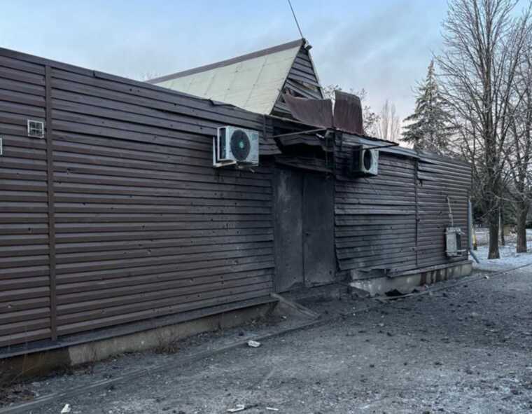Окупанти завдали удару по Донеччині: під вогнем опинилась Костянтинівка і Курахове, є пошкодження