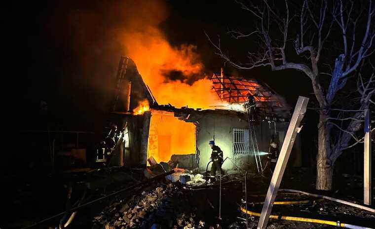 На Одещині збитий дрон впав на житловий будинок і вибухнув: є загиблий