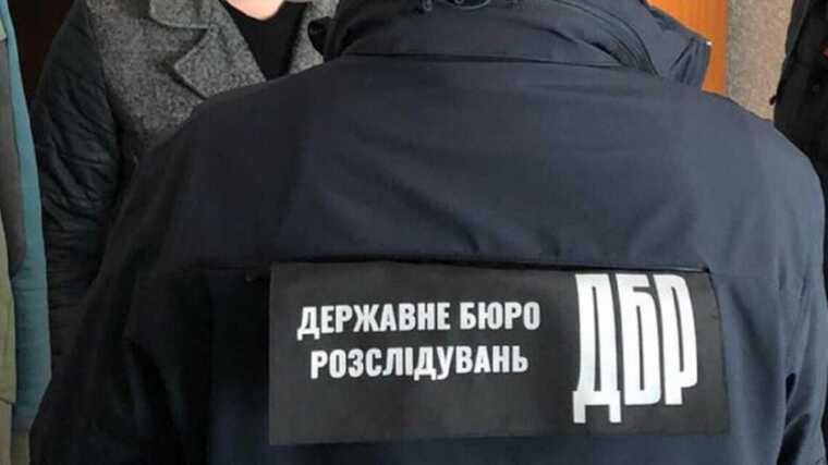 ДБР повідомило про підозру високопоставленому чиновнику КДВА за сприяння депутатам Київради в ухиленні від несення військової служби