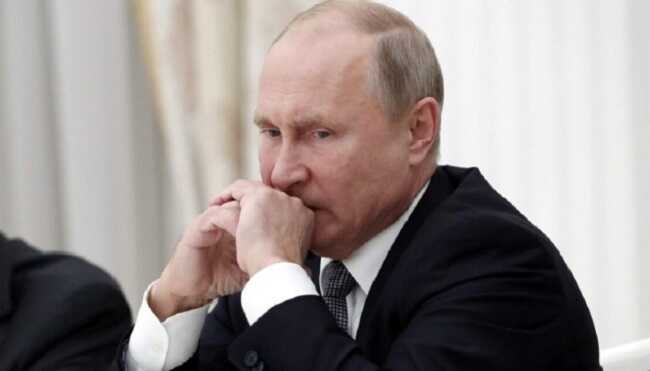 Російська опозиція вимагає від ЦВК відмовити Путіну у реєстрації кандидатом у президенти