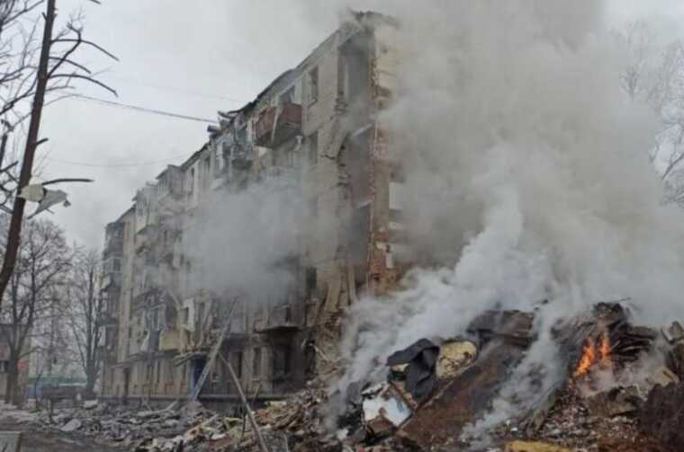 У Харкові збільшилася кількість загиблих внаслідок російського удару по житловому будинку