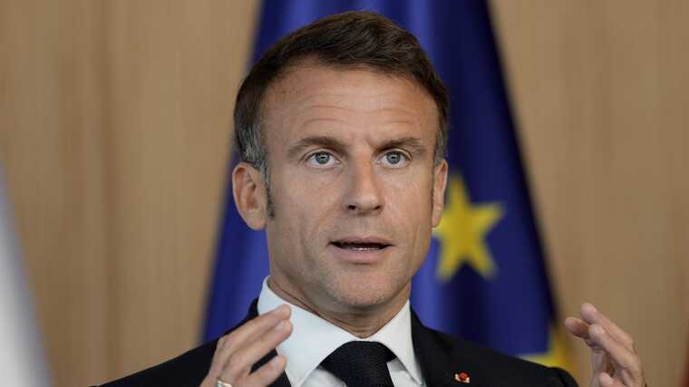 Президент Франції підписав суперечливий закон про міграцію після висновку топ-суду країни