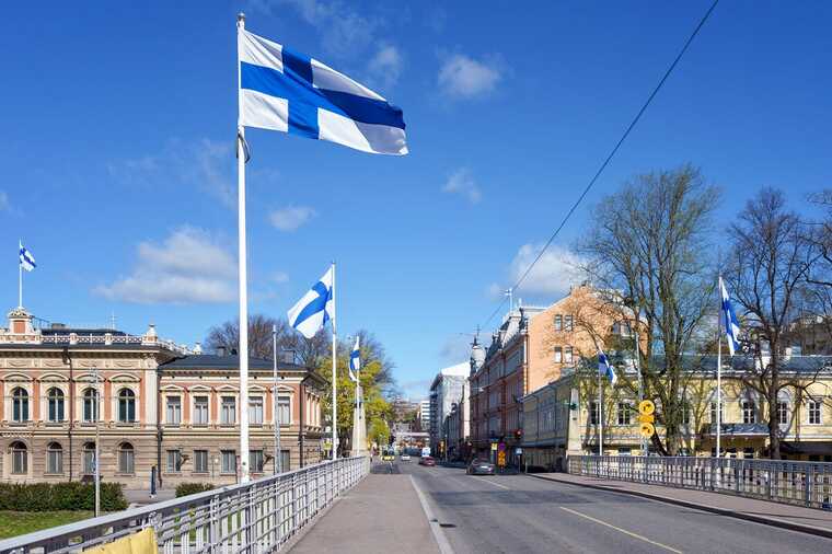 Кандидати у президенти Фінляндії посперечалися через відповідь на дзвінок від Путіна
