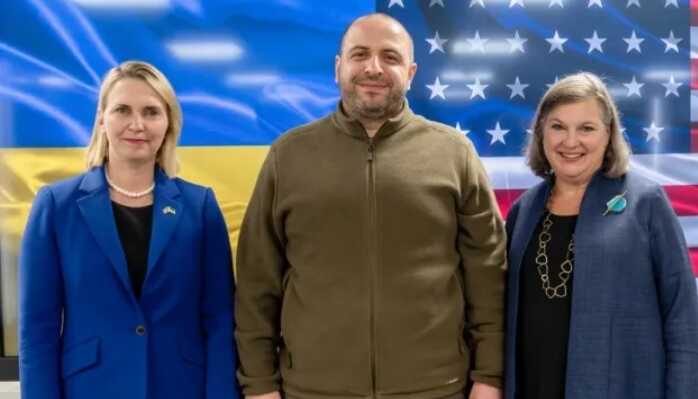 Пані посол США в Україні зустрілась із Умєровим та Нуланд