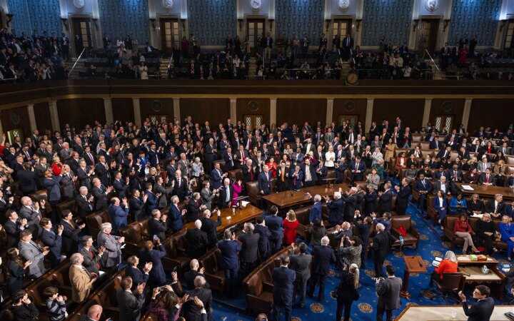 Республіканці у палаті представників США розглядають варіанти зміни допомоги Україні
