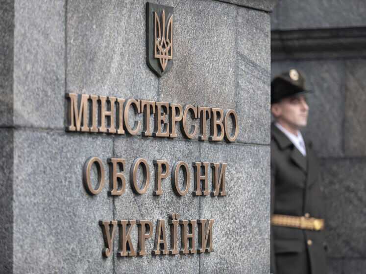 Українським військовим хочуть виплачувати премії за підписання контракту з ЗСУ та знищення ворожої техніки