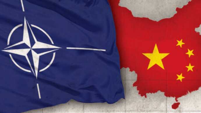 Китай та НАТО обговорили незаконне вторгнення РФ в Україну