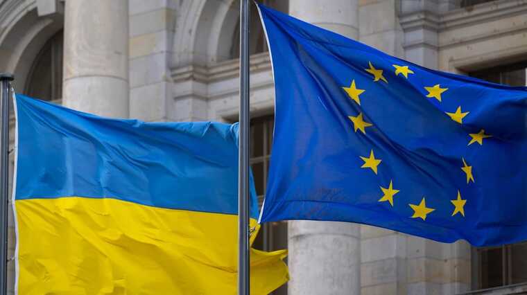 Україна може отримати від заморожених російських активів 27 мільярдів євро, – The Guardian