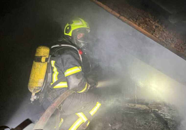 У Києві на Шулявці сталася пожежа в багатоповерхівці, є загибла