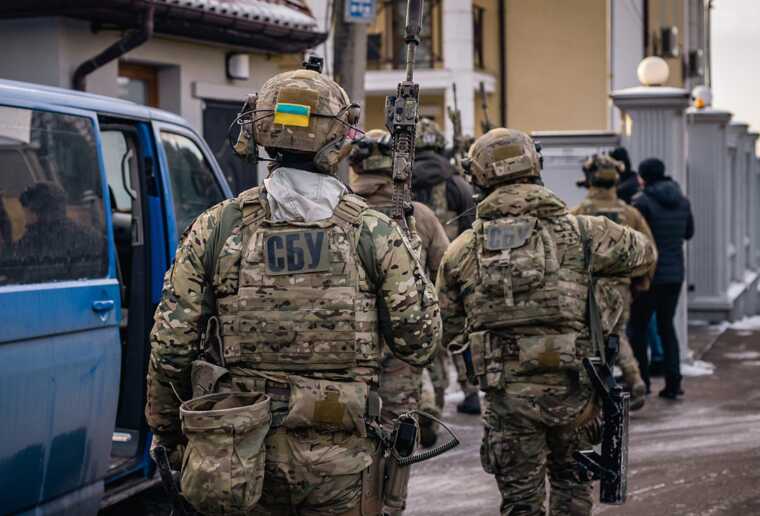 СБУ затримала зрадницю, яка коригувала удари по Запоріжжю та шпигувала за співробітниками Служби безпеки України
