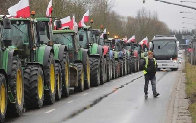 Фермери розблокують ще один пункт пропуску на кордоні Польщі та України