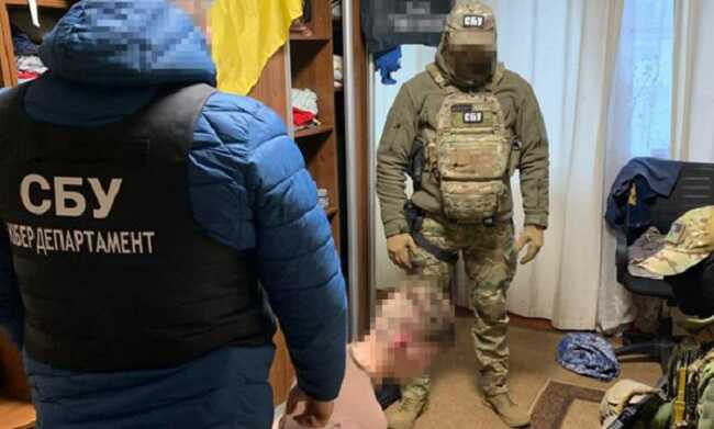 На Київщині СБУ затримала “крота” ФСБ: намагався влаштуватися до поліції, щоб шпигувати за “Гвардією наступу” та ЗСУ