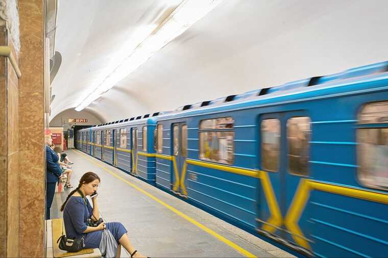 У Києві планують перевіряти пасажирів метро на металодетекторах у рамках боротьби з ДРГ