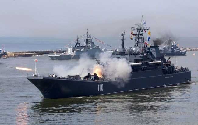 РФ тримає у Чорному морі корабель-носій крилатих ракет «Калібр»
