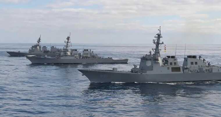 США та Південна Корея провели морські навчання: вчилися боротися з мінами КНДР