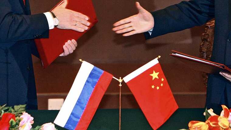 КНР і РФ пообіцяли підтримувати «стабільність ланцюжка промислового постачання»