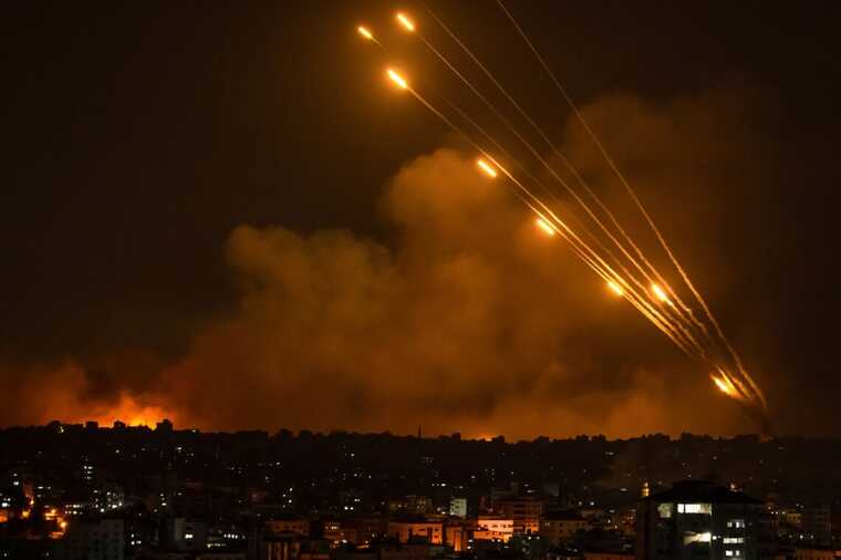 На Ізраїль відбувається найбільша атака дронів у світовій історії, – CNN
