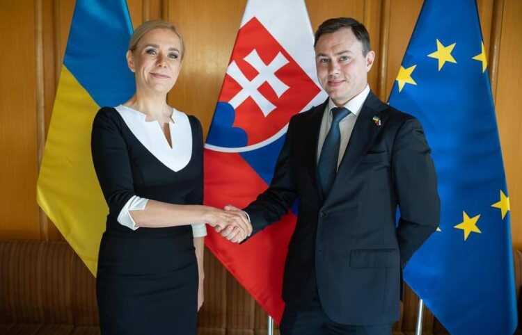 Словаччина та Україна працюють над основою Східноєвропейського енергетичного хабу