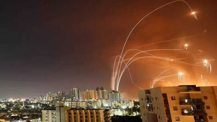 WSJ: Захист США неба Ізраїлю викликає заздрість та іронію в Україні