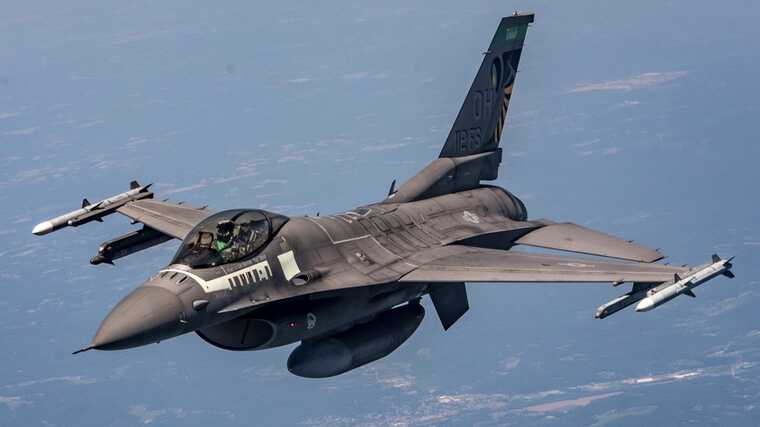 Україна може отримати перші F-16 уже до літа, — прем’єр Бельгії