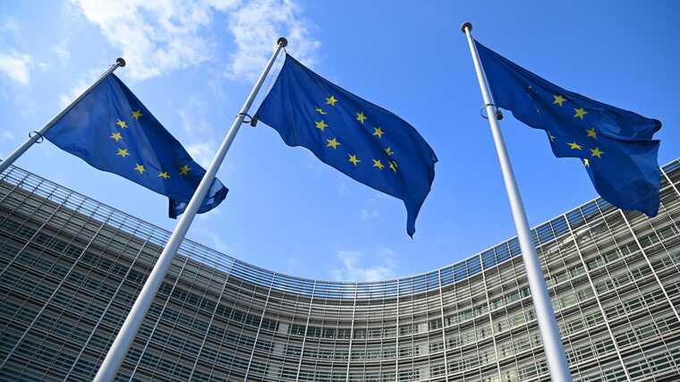 Лідери ЄС доручили Єврокомісії затвердити мита на імпорт сільгосппродукції з Білорусі та Росії