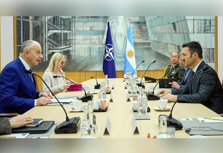 Аргентина офіційно попросила стати глобальним партнером НАТО