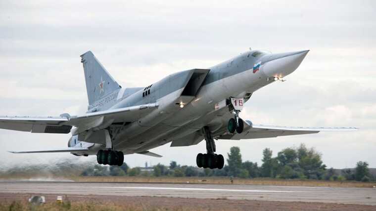 Ракета вибухнула поряд: чому впав літак Ту-22М3 і чим він важливий для росіян, — льотчик