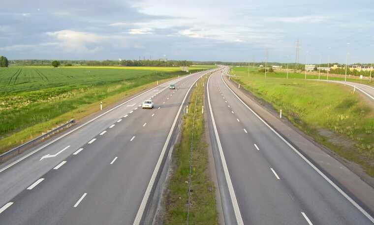В Румунії будують автомагістраль до кордону з Україною