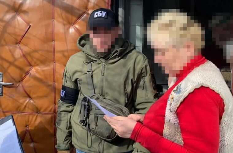 СБУ затримала ексдепутата-зрадника та його спільницю, які наводили російські ракети на Херсон