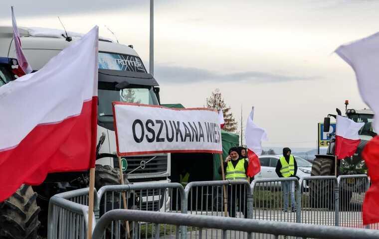 У Польщі уряд схвалив план фінансової допомоги фермерам
