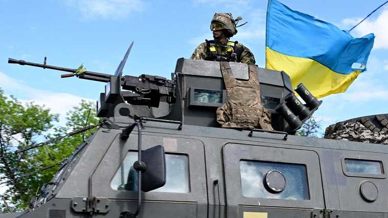 Частину коштів від США буде витрачено на закупівлю зброї українського виробництва