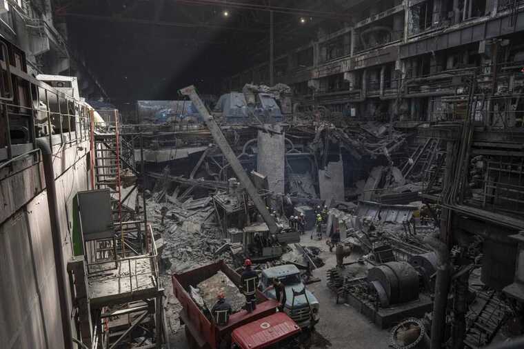 У ДТЕК показали фото електростанцій, які були зруйновані нічним ракетним ударом