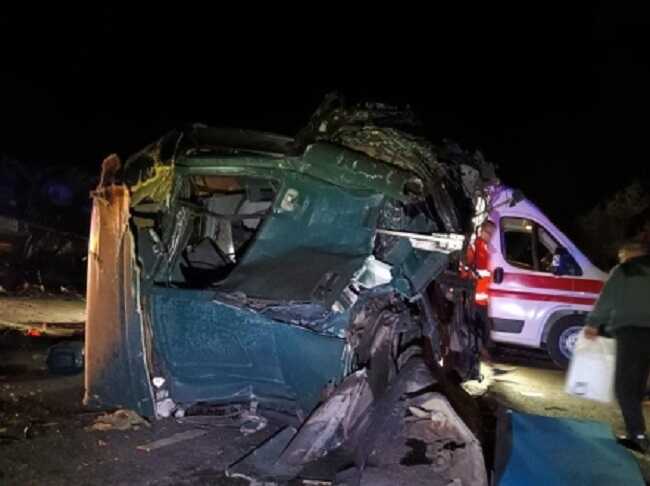 На Одещині зіткнулися дві фури: один із водіїв загинув