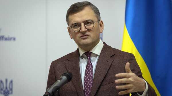 Кулеба доручив дипломатам тримати справу щодо вбивства у Німеччині українських військовослужбовців на особливому контролі