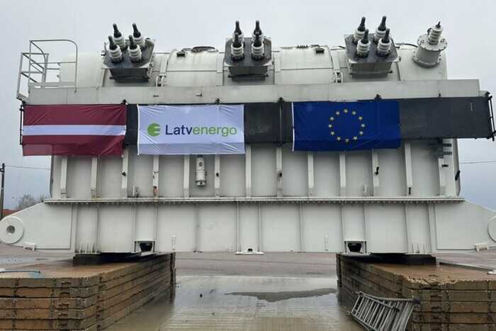 Латвія передала Україні обладнання для відновлення енергетики