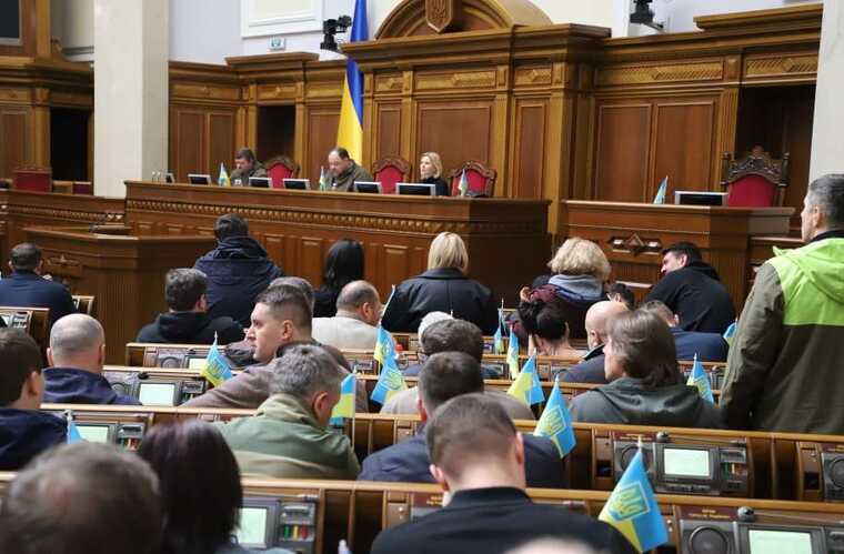У ВРУ з’явився законопроєкт,  згідно з яким українців хочуть зобов’язати виплачувати борги померлих родичів