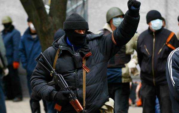 Фашик Донецкий: Руссо-фашисто. В оккупированном Донецке в разгаре 37-й год